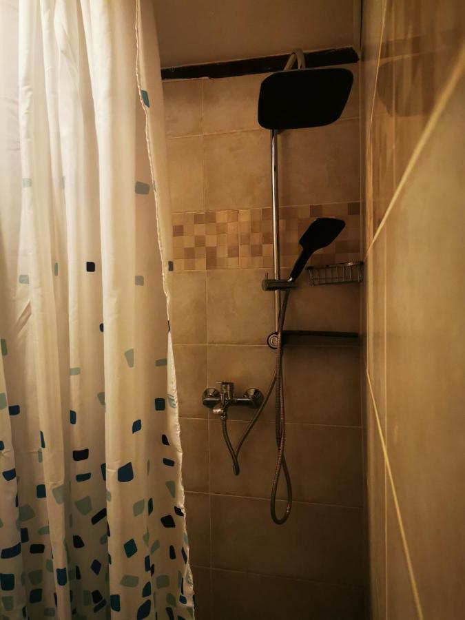 Attica Apartment Pula Luaran gambar